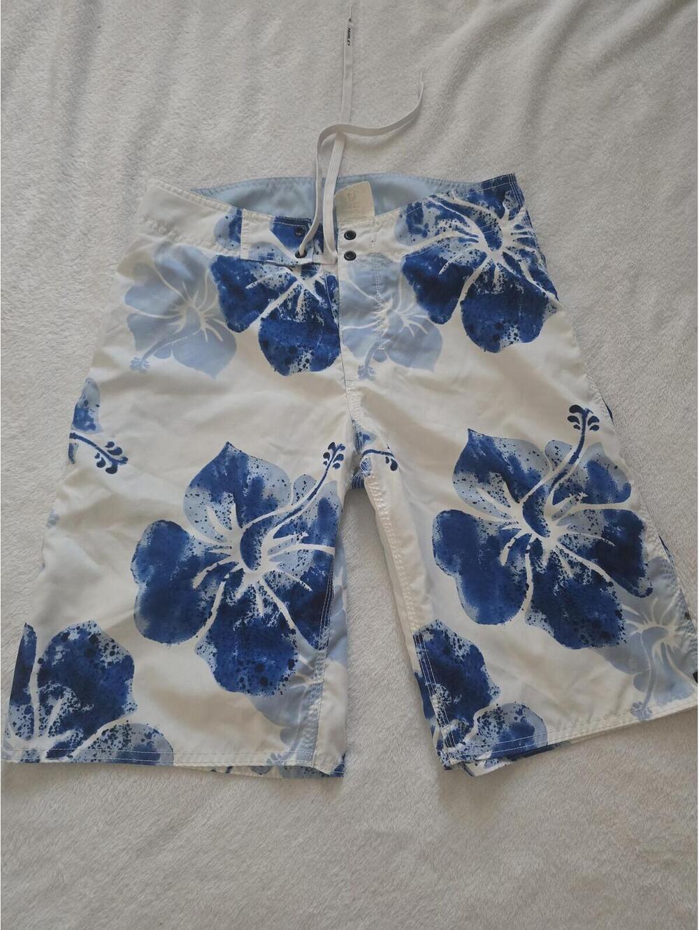 Hurley Men's Blue and White Floral Board Shorts